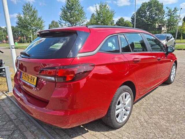 Opel ASTRA Sports Tourer 1.2 Business Edition
