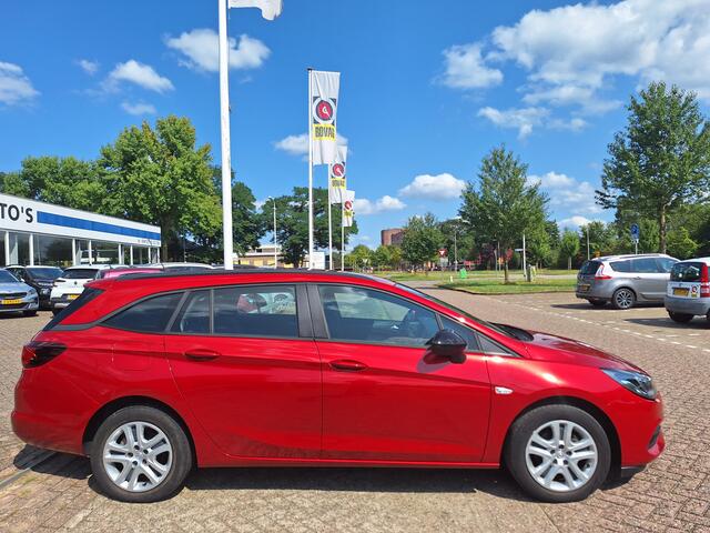 Opel ASTRA Sports Tourer 1.2 Business Edition