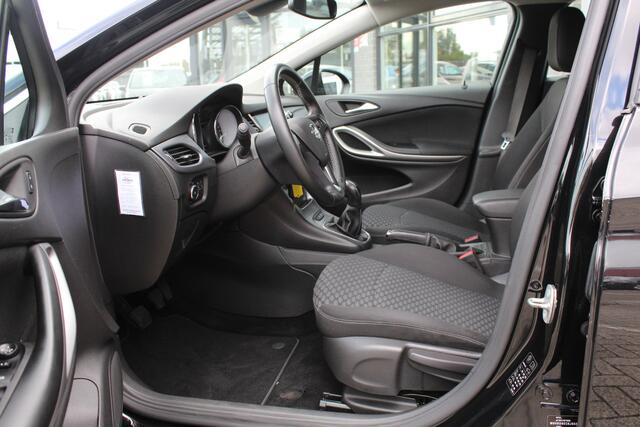 Opel ASTRA Sports Tourer 1.4 Turbo Business+ / Carplay / Cruise / N.A.P.