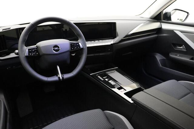 Opel ASTRA Sports Tourer Electric 54 kWh 156pk | Navigatie | Adapt. cruise control | Climate control | Stuur & Stoelverwarming | Keyless | Dakrails | Camera