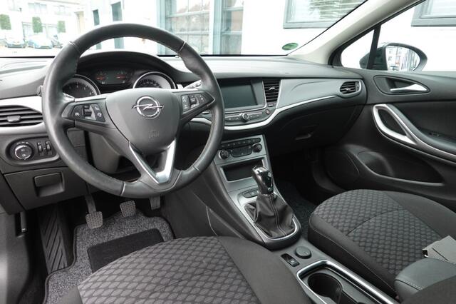 Opel ASTRA 1.2 110PK BNS EDITION 33.000 KM Zeer Fraai