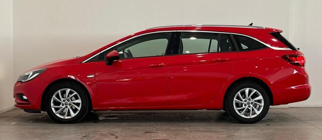 Opel ASTRA Sports Tourer 1.0 Turbo Business Executive CLIMA | CRUISE | NAVI | PDC | ELECTRISCHE ACHTERKLEP | ALL SEASON BANDEN