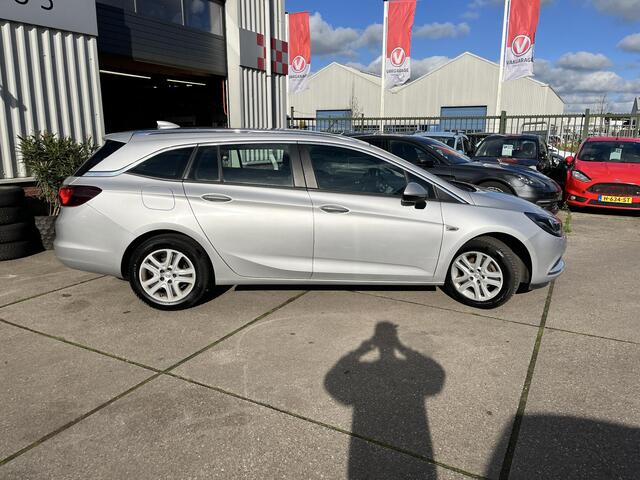 Opel ASTRA Sports Tourer 1.0 Online Edition