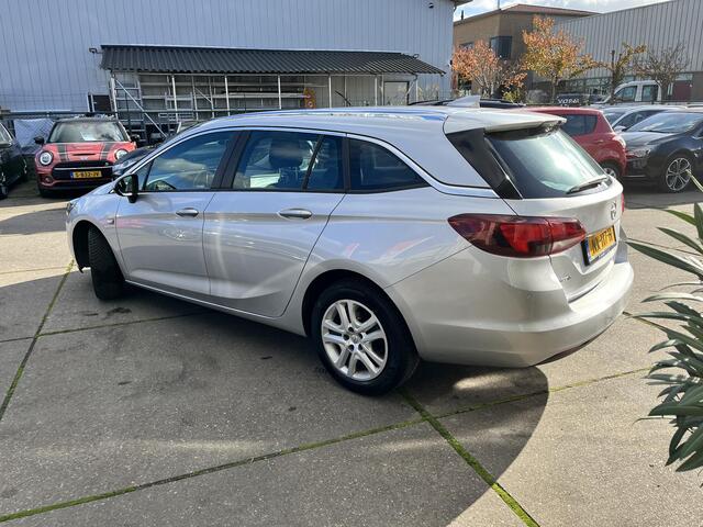 Opel ASTRA Sports Tourer 1.0 Online Edition