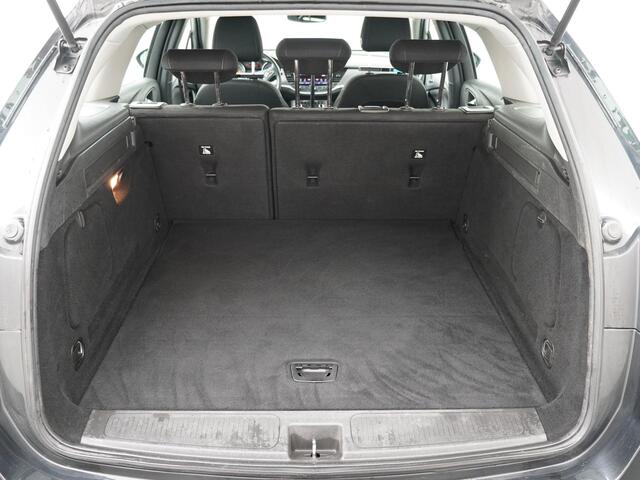Opel ASTRA Sports Tourer 1.0 Business+