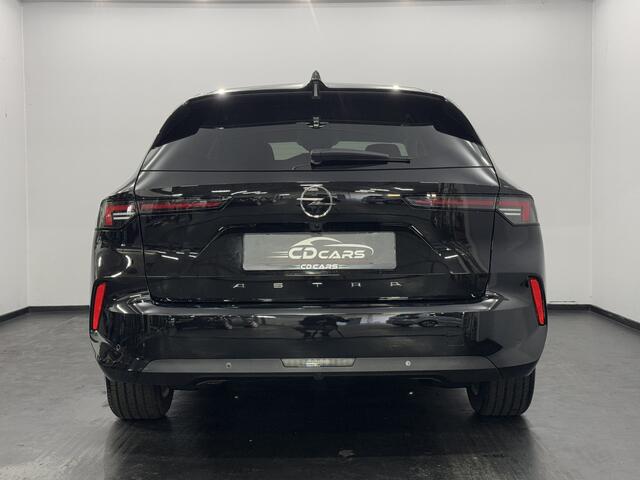 Opel ASTRA 1.2 Sports tourer Camera, Apple carplay, Half leder, Virtual desk, 2 jaar garantie