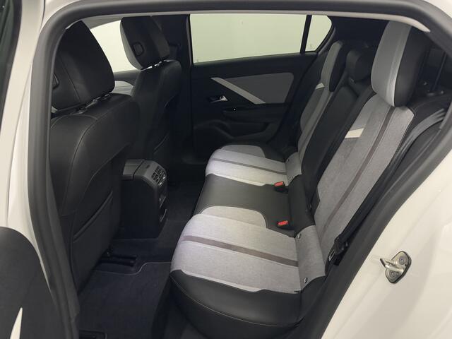 Opel ASTRA 1.6 Hybrid Elegance Plug-in Half leder, Camera, Apple carplay, Cruise conrtol adaptie, Keyless start