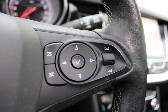 Opel ASTRA Sports Tourer 1.6 Turbo Business Executive | 200PK | BLIS | Camera | Keyless