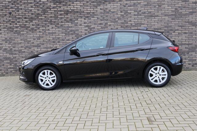 Opel ASTRA 1.0 | Camera | Cruise-control | Navi |