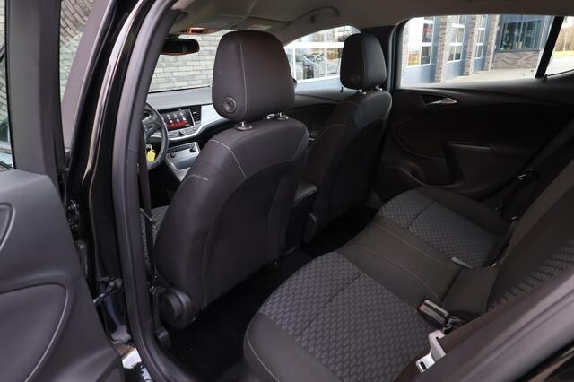 Opel ASTRA 1.0 | Camera | Cruise-control | Navi |