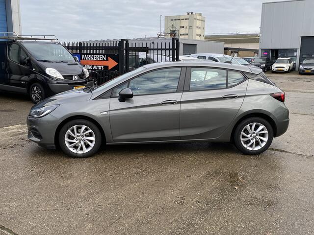 Opel ASTRA 1.2 Edition 2020, 6-BAK, AIRCO(CLIMA), CRUISE CONTROL, PARKEERSENSOREN V+A, GROOT NAVIGATIE, 4X ELEK-RAMEN, BLUETOOTH-RADIO-USB-AUX, ISOFIX, CENT-VERGRENDELING, LED DAGRIJVERLICHTING, LM-VELGEN, APK TOT 15-10-2026