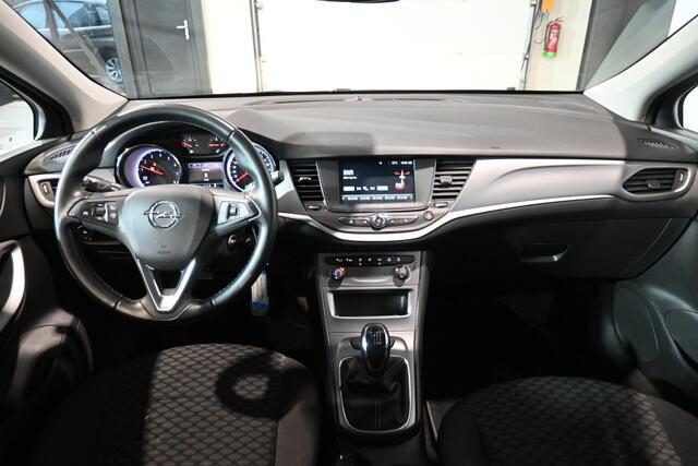 Opel ASTRA Sports Tourer 1.2 Edition Ecc Navigatie Cruise Control Goed Onderhouden! Inruil Mogelijk!