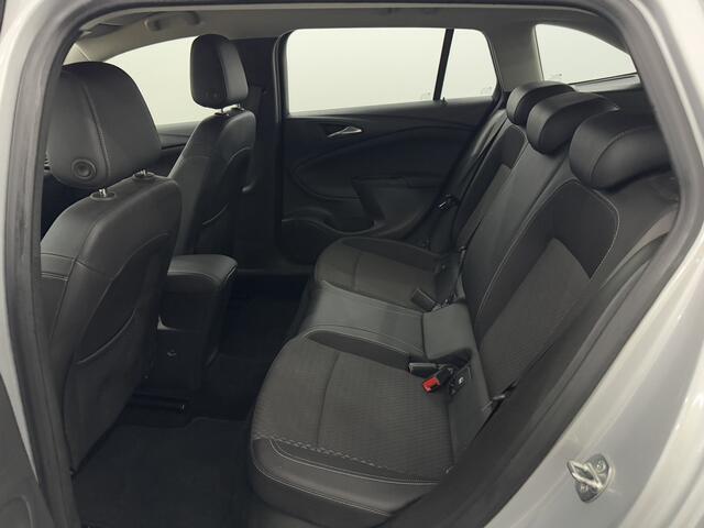 Opel ASTRA Sports Tourer 1.0 Innovation Half leder, Parkeer sensoren, Navi, Rijstrook correctie, Clima