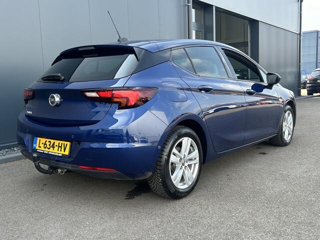 Opel ASTRA 1.2 Elegance