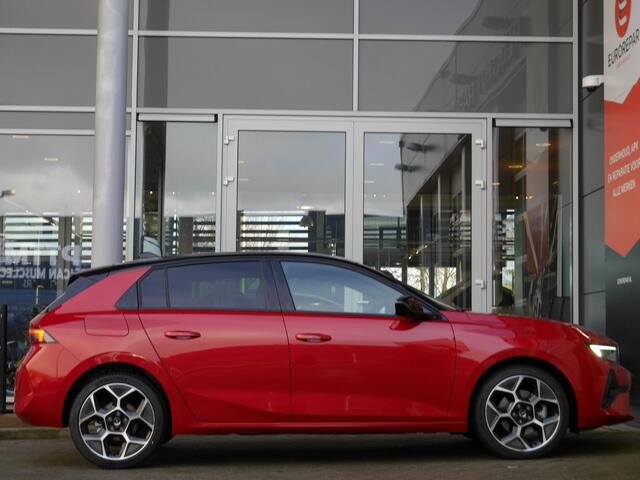 Opel ASTRA 1.2 Turbo Hybrid GS | Uit voorraad leverbaar! | Panorama dak | LED matrix | 18'' lichtmetalen velgen | Alcantara bekleding | Head up display | Automaat