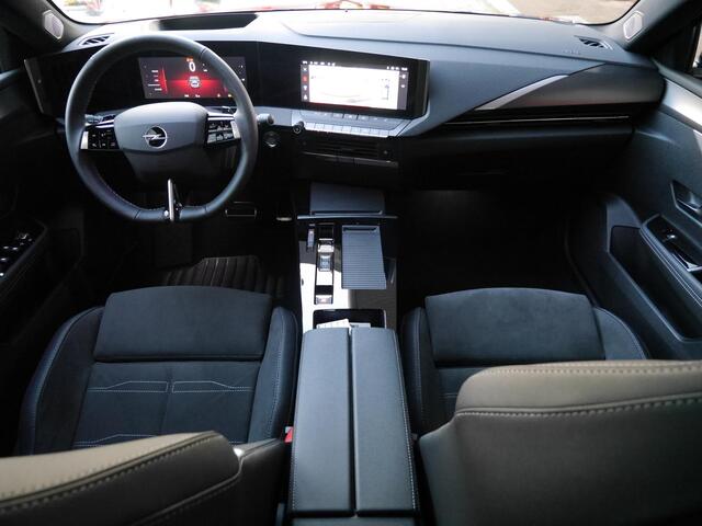 Opel ASTRA 1.2 Turbo Hybrid GS | Uit voorraad leverbaar! | Panorama dak | LED matrix | 18'' lichtmetalen velgen | Alcantara bekleding | Head up display | Automaat