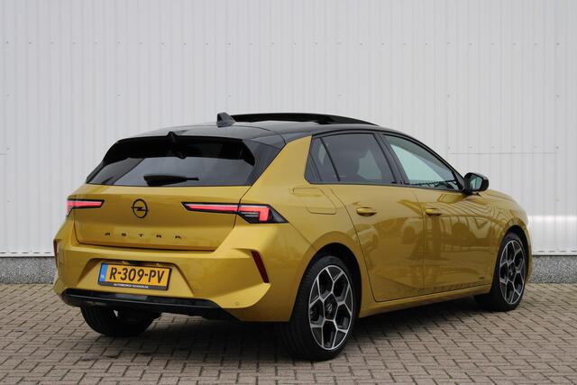 Opel ASTRA 1.2 TURBO 130 PK Ultimate | 360 | ADAPTIVE CRUISE | SCHUIF-/KANTELDAK | NAVIGATIE | STOEL-/STUURVERWARMING
