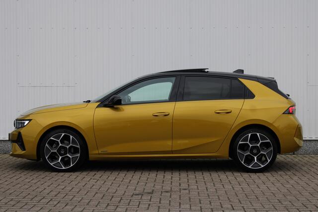 Opel ASTRA 1.2 TURBO 130 PK Ultimate | 360 | ADAPTIVE CRUISE | SCHUIF-/KANTELDAK | NAVIGATIE | STOEL-/STUURVERWARMING