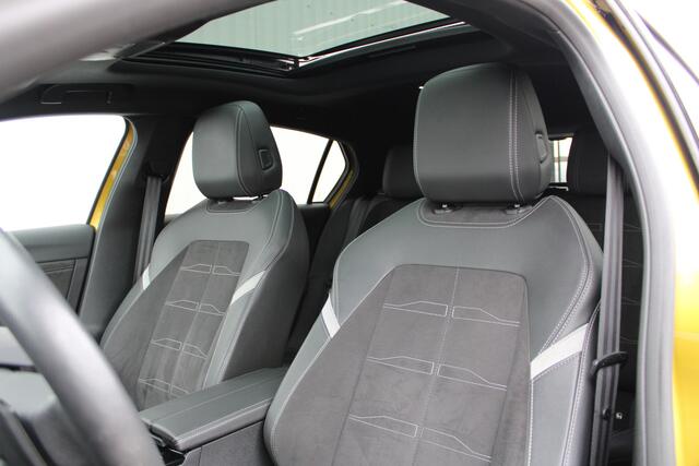 Opel ASTRA 1.2 TURBO 130 PK Ultimate | 360 | ADAPTIVE CRUISE | SCHUIF-/KANTELDAK | NAVIGATIE | STOEL-/STUURVERWARMING