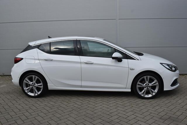 Opel ASTRA 1.4 Turbo Innovation NAVI / CAMERA / TREKHAAK / Schuif kantel dak