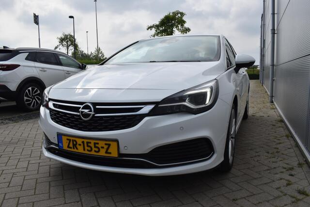 Opel ASTRA 1.4 Turbo Innovation NAVI / CAMERA / TREKHAAK / Schuif kantel dak