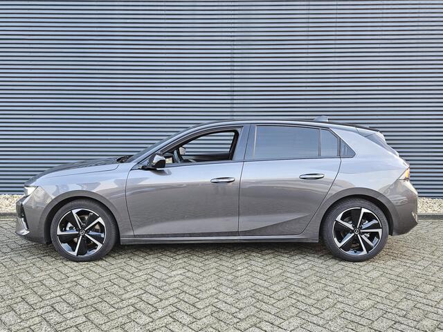 Opel ASTRA 1.2 Turbo Hybrid 136pk GS Automaat | AGR Stoel Verlengbaar | Two Tone | 360 View Camera | Stuur-Stoel en Voorruitverwarming | Navigatie | Apple Carplay en Android Auto | Voorruit Projectie |
