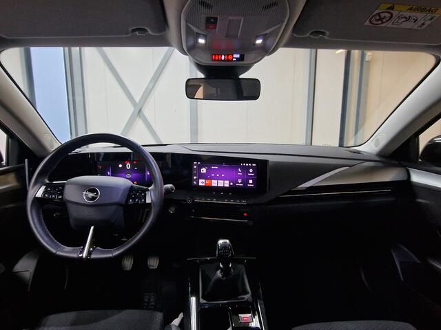 Opel ASTRA 1.2 Edition | Trekhaak | Camera | PDC V+A | LED