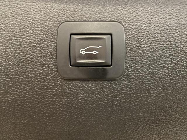 Opel ASTRA Sports Tourer 1.4 Innovation / NL-Auto / 150 PK / Dealer-Onderhouden / 2e-Eigenaar / Apple-Carplay / Android-Auto / Cruise-Control / Keyless / Radio-Bluetooth / Navi / DAB / PDC V+A / Elektr kofferklep / 17'' LMV / ENZ.