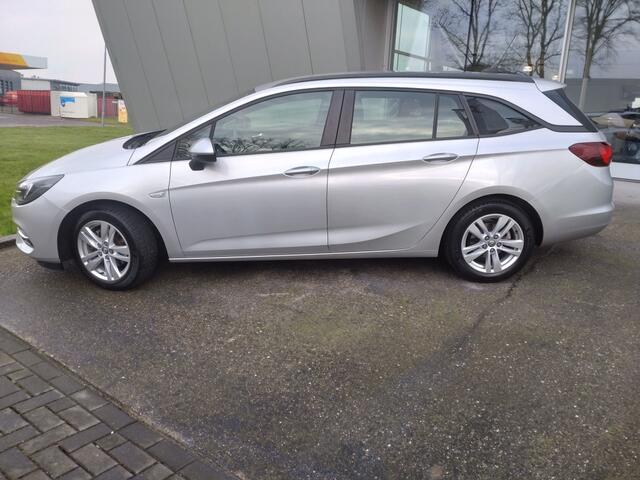 Opel ASTRA 1.2 Edition