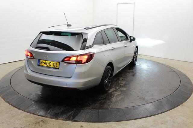 Opel ASTRA Sports Tourer 1.2 Design & Tech