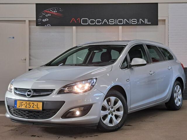 Opel ASTRA Sports Tourer 1.4 Turbo Blitz + NAVI