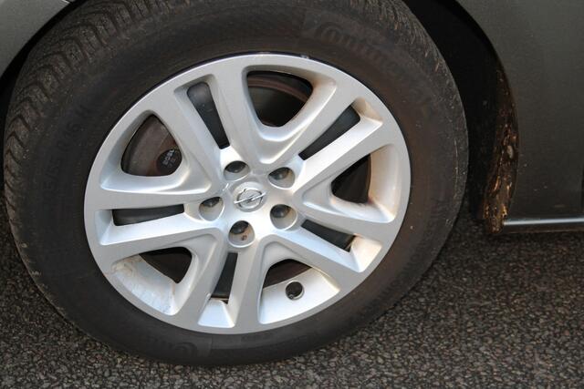 Opel ASTRA 1.4 Turbo 120 Jaar Edition AUTOMAAT