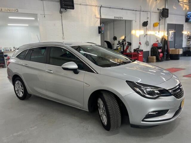 Opel ASTRA TURBO Online ed. Carplay, PDC, Clima, Cruis.Ctrl, Trekhaak
