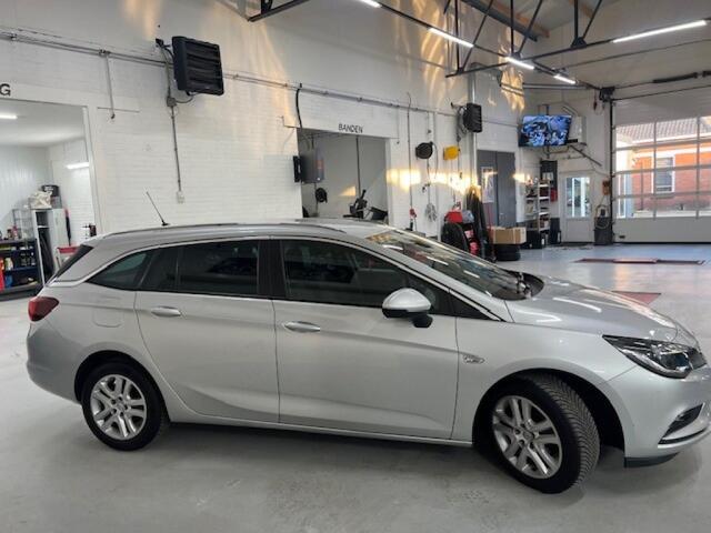 Opel ASTRA TURBO Online ed. Carplay, PDC, Clima, Cruis.Ctrl, Trekhaak
