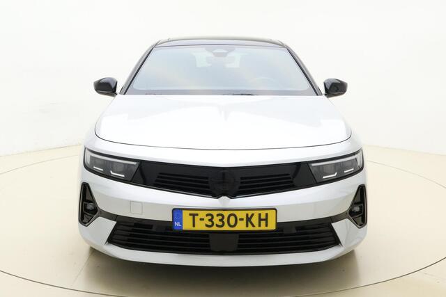 Opel ASTRA Sports Tourer 1.2 Level 4 130 PK Automaat | Naviagatie | Panoramisch schuif/kanteldak | Alcantara bekleding | Camera | Keyless | Zwart dak | Lichtmetalen velgen