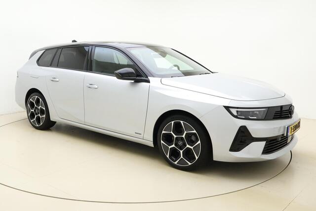 Opel ASTRA Sports Tourer 1.2 Level 4 130 PK Automaat | Naviagatie | Panoramisch schuif/kanteldak | Alcantara bekleding | Camera | Keyless | Zwart dak | Lichtmetalen velgen