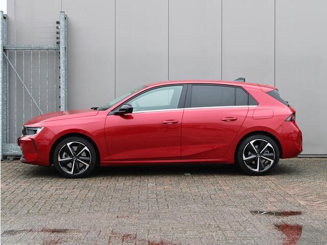 Opel ASTRA 1.6 Hybrid Elegance | Navi / Camera / Climate