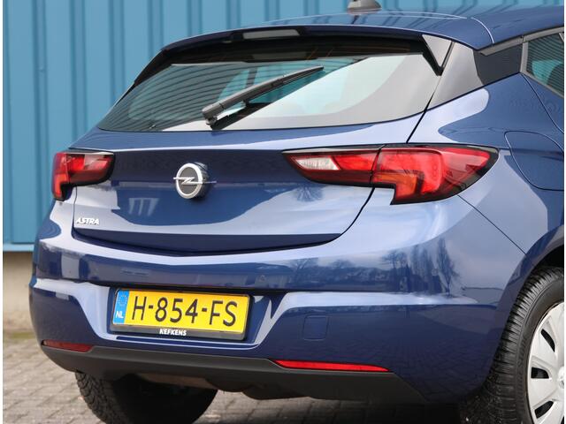 Opel ASTRA 1.5 CDTI Edition | 1ste eigenaar | Camera | AGR stoel | Navigatie | Climate