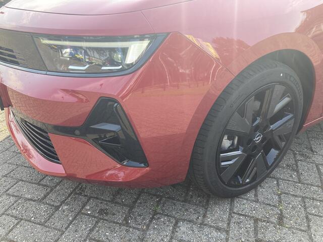 Opel ASTRA Electric 54 kWh GS | Demo Alcantara | Head Up Display | Matrix verlichting | Winterpakket | Rondom zicht Camera | zeer compleet