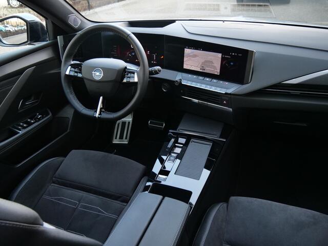 Opel ASTRA Electric 54 kWh GS 157pk Automaat Head Up / Schuifdak / Winterpakket / 360 Camera
