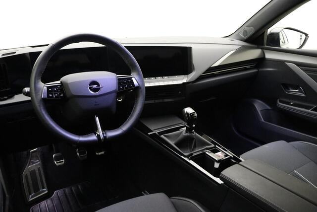 Opel ASTRA Sports Tourer 1.2 Turbo 130pk Level 4 | Navigatie | Adapt. Cruise control | Climate control | Keyless | LED Matrix koplampen | Zwart dak