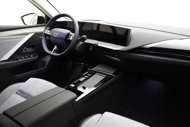 Opel ASTRA Sports Tourer 1.6 Hybrid Business Elegance | Navigatie | Trekhaak | Climate control | Stoel & Stuurverwarming | Lichtmetalen velgen | Getint glas | DAB Radio