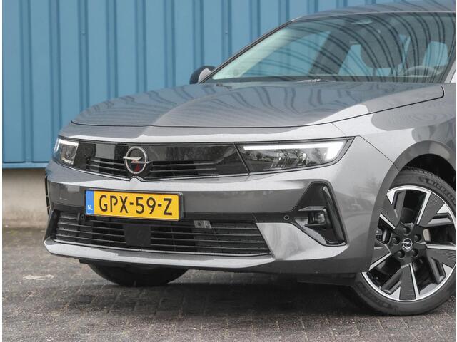 Opel ASTRA Electric 54 kWh Business Edition | Warmtepomp | 11kw lader | AGR-bestuurdersstoel | Apple Carplay/ Android Auto | Adaptieve cruise control | Camera | Parkeersensoren voor & Achter | Navigatie | Stoel & stuur verwarming