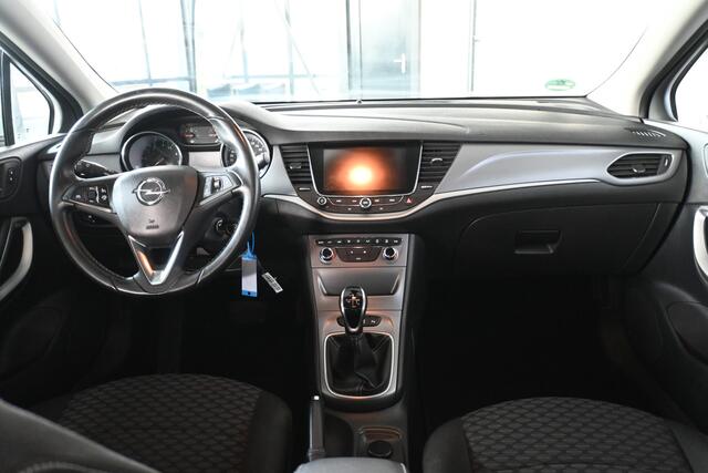 Opel ASTRA Sports Tourer 1.0 Innovation Automaat Clima Cruise control Navigatie Apple carplay Licht metaal Inruil mogelijk