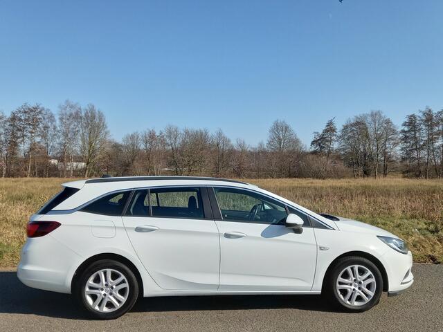 Opel ASTRA Sports Tourer 1.0 Turbo Business