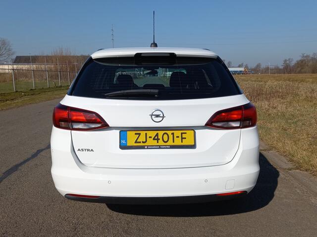 Opel ASTRA Sports Tourer 1.0 Turbo Business