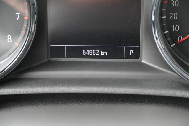 Opel ASTRA Sports Tourer BWJ 11-2019 | 1.4 Turbo 150PK Innovation AUTOMAAT | CLIMA | NAVI | CAMERA A | CARPLAY | PRIVACY GLASS | SPORTSTOELEN