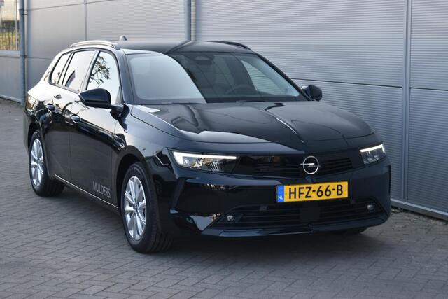 Opel ASTRA Sports Tourer 1.2 Turbo Business Edition NAVI / CAMERA / PDC