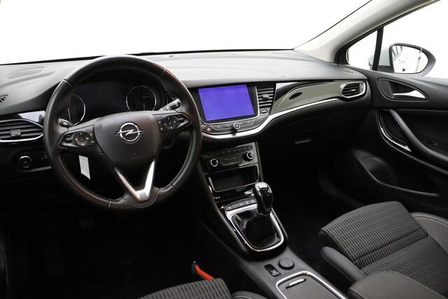 Opel ASTRA Sports Tourer 1.2 Elegance 110pk | Navigatie | Climate Control | Camera | LED Verlichting | AGR Stoelen | Sensoren Rondom | 1e Eigenaar | Weinig Kilometers