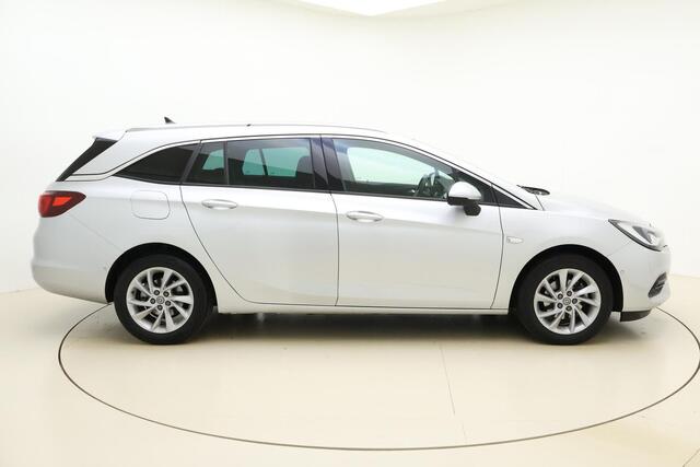 Opel ASTRA Sports Tourer 1.2 Elegance 110pk | Navigatie | Climate Control | Camera | LED Verlichting | AGR Stoelen | Sensoren Rondom | 1e Eigenaar | Weinig Kilometers